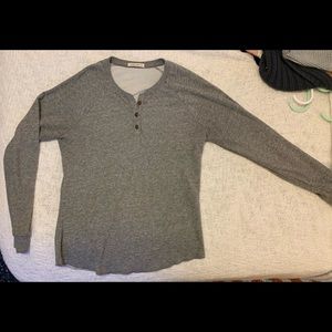 Women’s long sleeve shirt